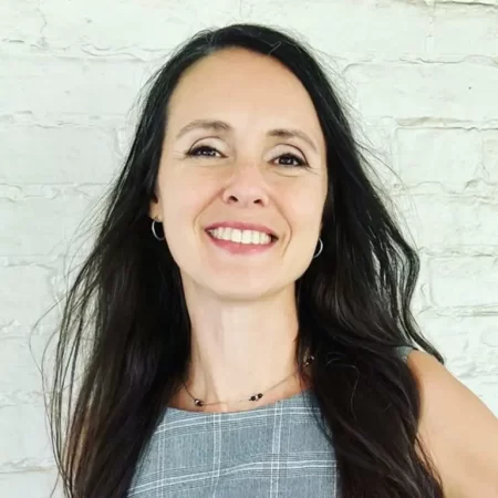 The Renter Training Program — 6 Week Live Course